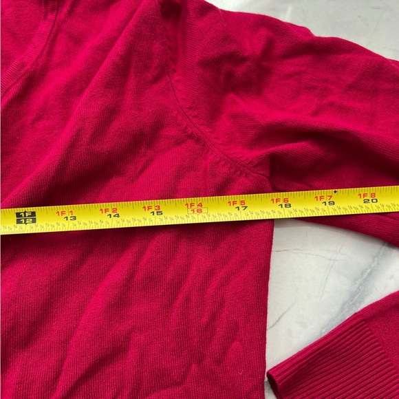 White House Black Market Crimson Hot Bright Pinkish Red Cardigan Medium - Picture 7 of 8